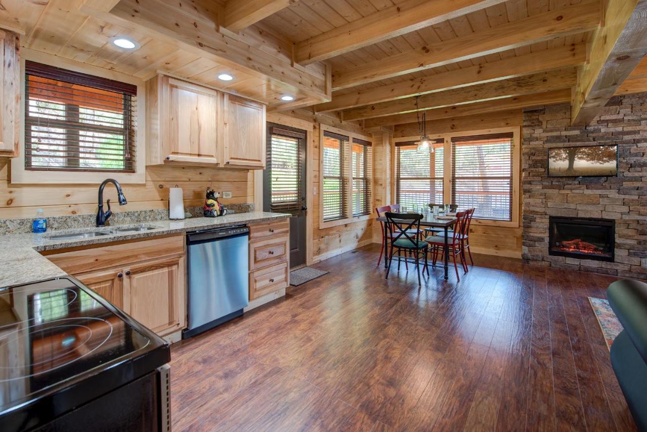 Woodland Escape Villa พิเจนฟอร์จ ภายนอก รูปภาพ