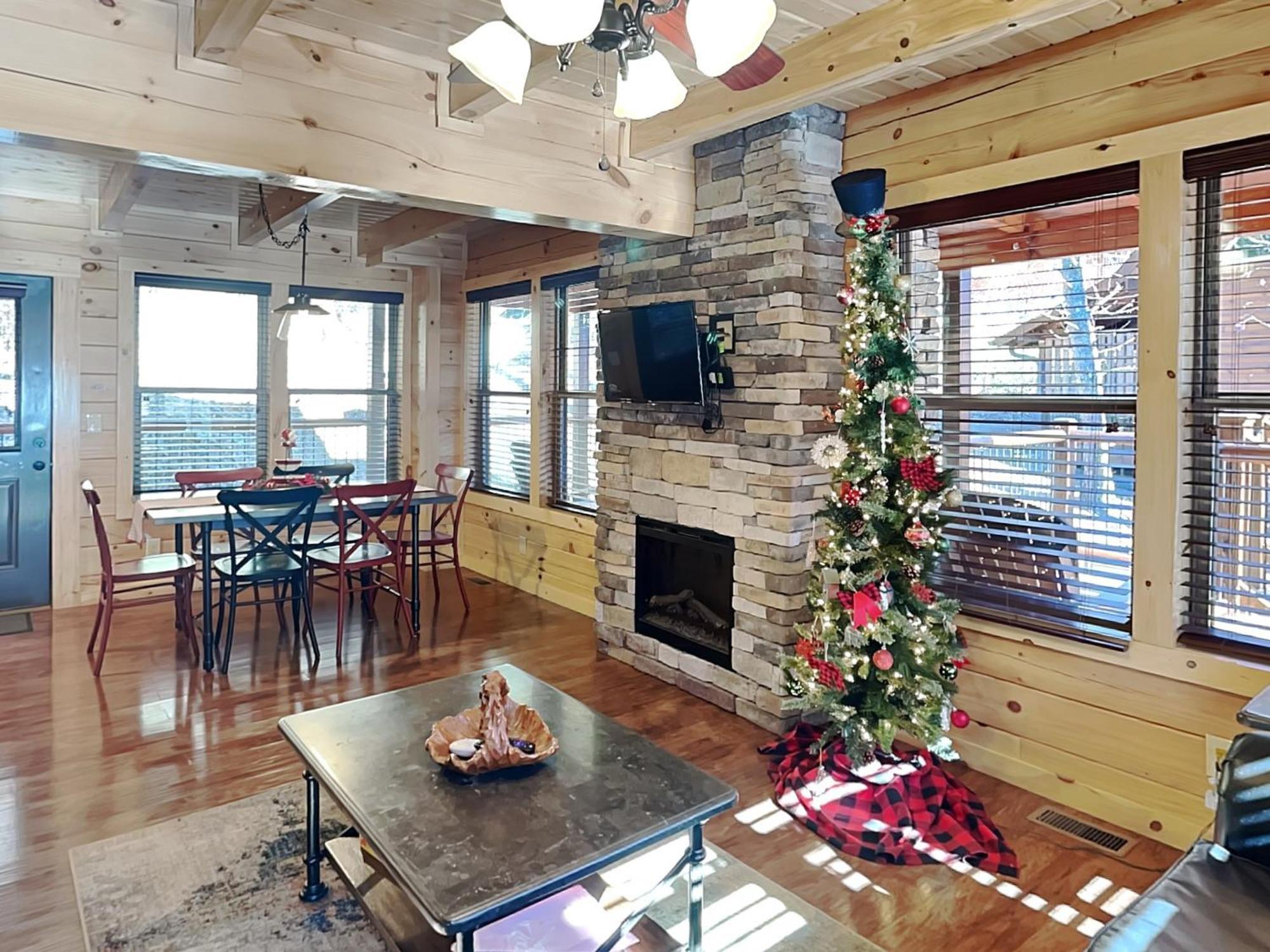Woodland Escape Villa พิเจนฟอร์จ ภายนอก รูปภาพ